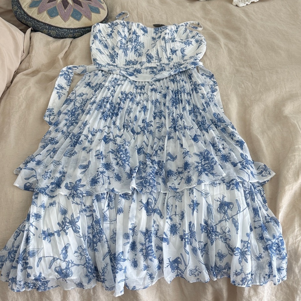 Club Monaco Blue and White Floral Maxi Dress